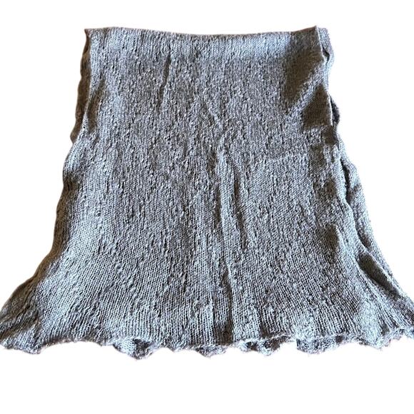 Rikka Gray Acrylic Lightweight Delicate Knit Scarf Soft Cozy - Picture 3 of 6